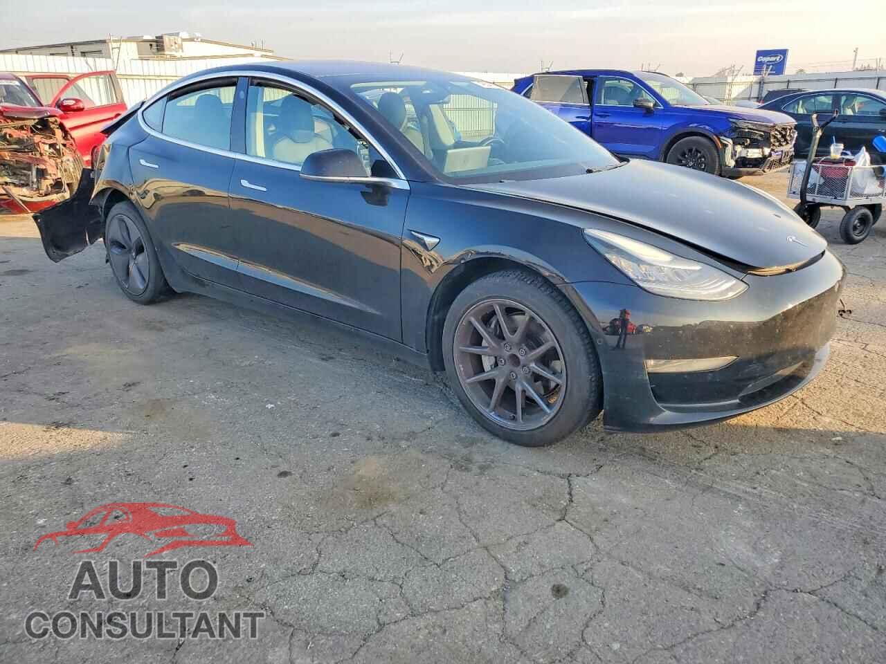 TESLA MODEL 3 2019 - 5YJ3E1EA7KF304758