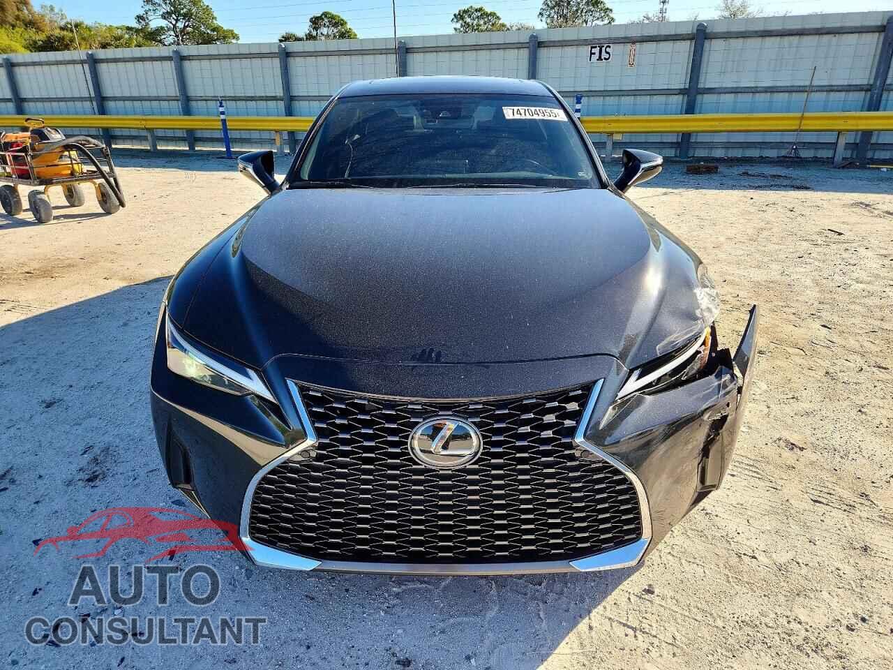 LEXUS IS 2023 - JTHDA1D23P5124775