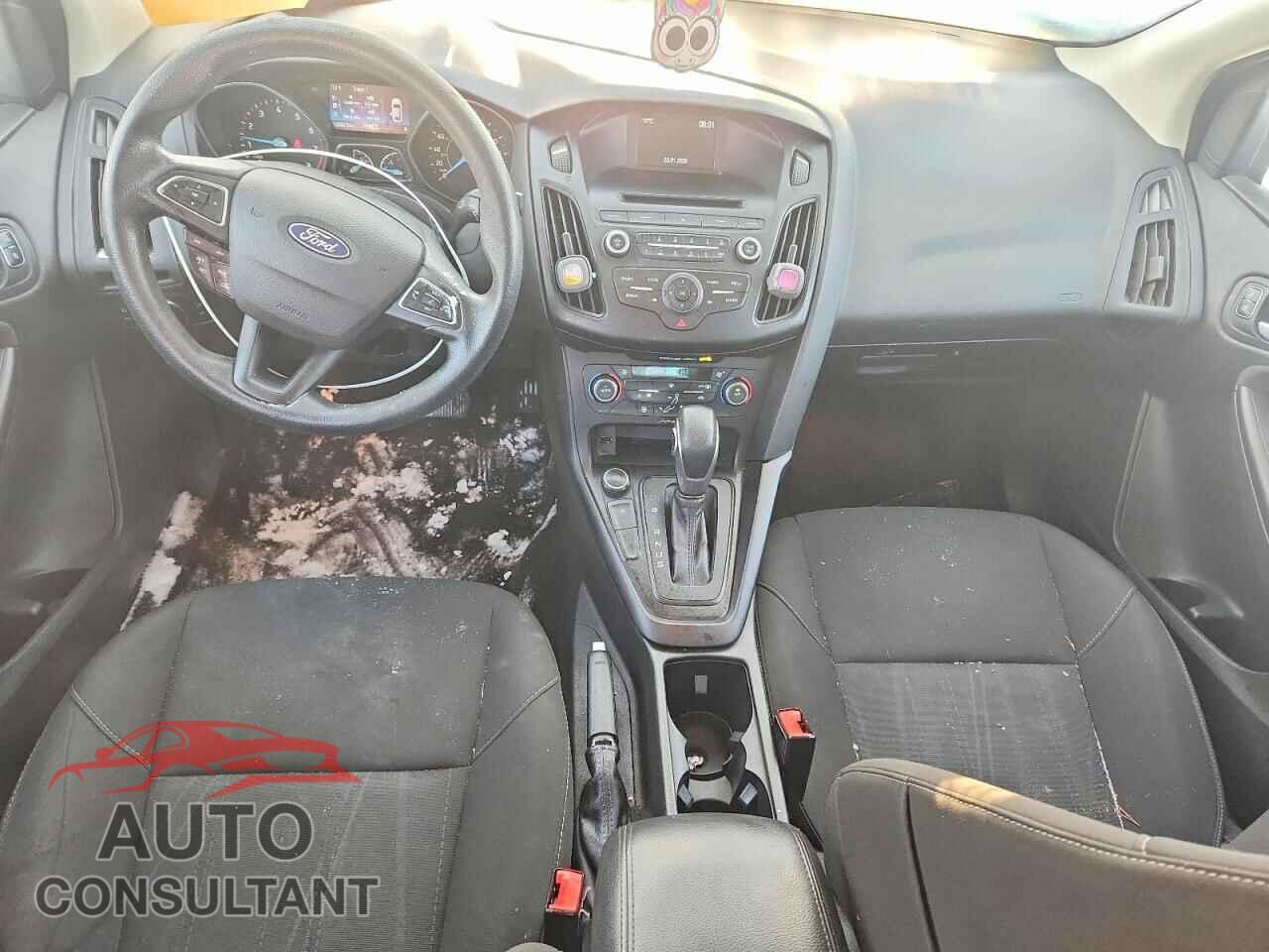 FORD FOCUS 2017 - 1FADP3FE4HL233591