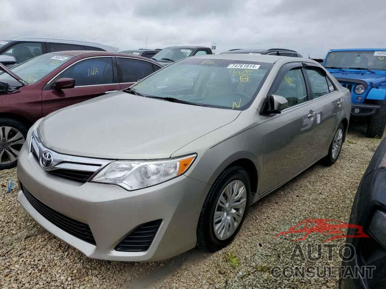 TOYOTA CAMRY 2014 - 4T4BF1FK9ER374582