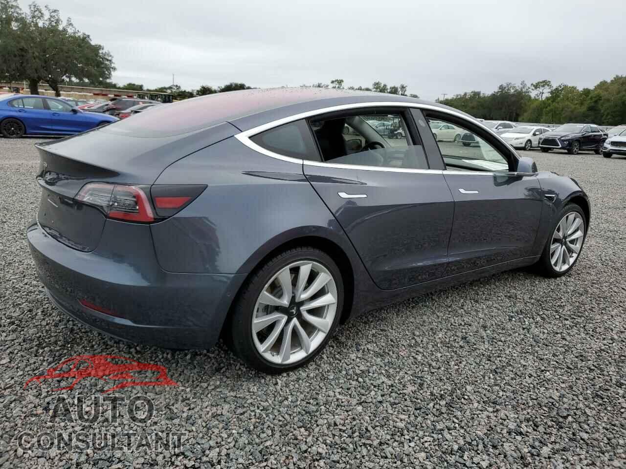 TESLA MODEL 3 2018 - 5YJ3E1EA7JF020027