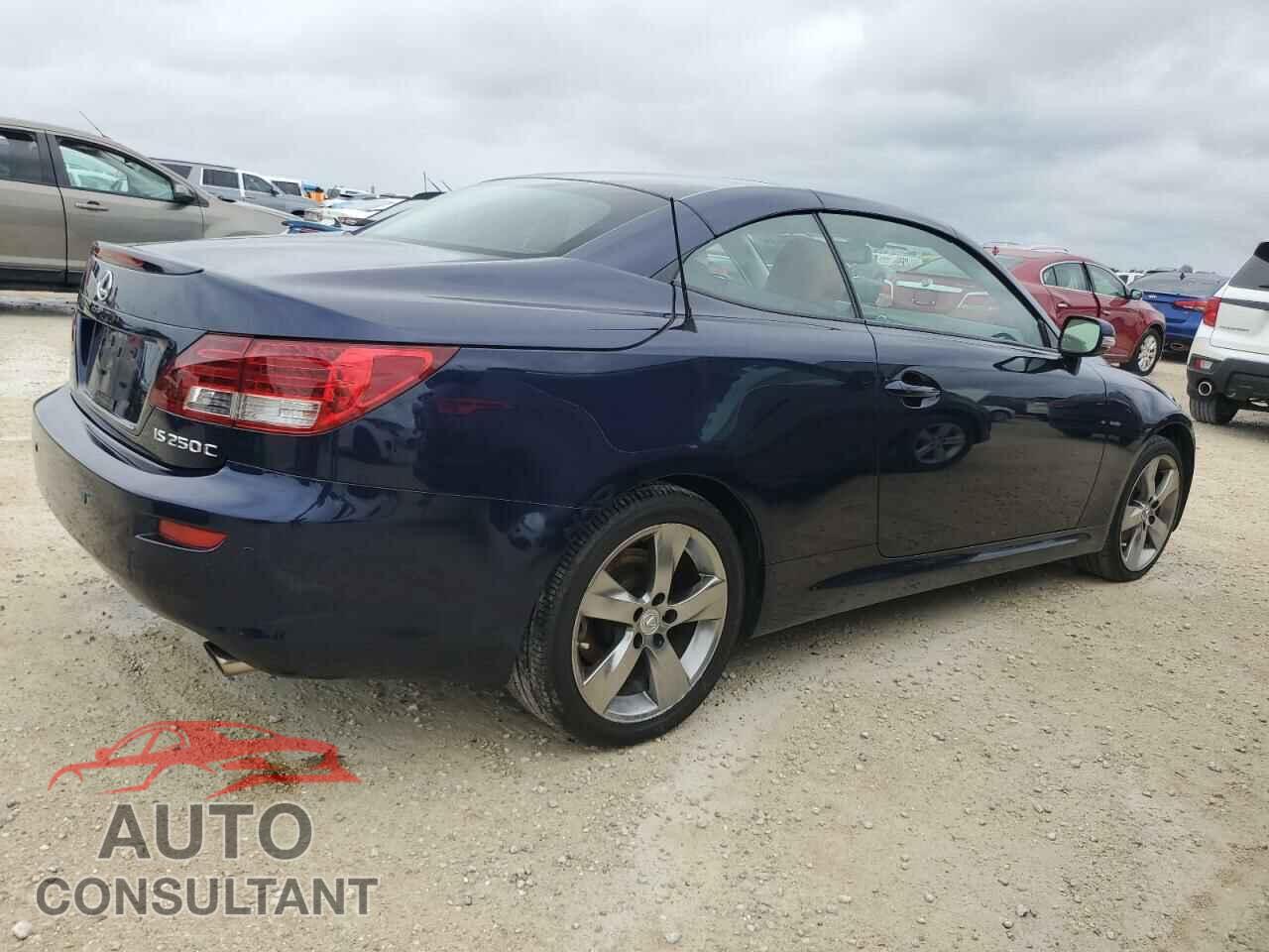LEXUS IS 2011 - JTHFF2C24B2520094