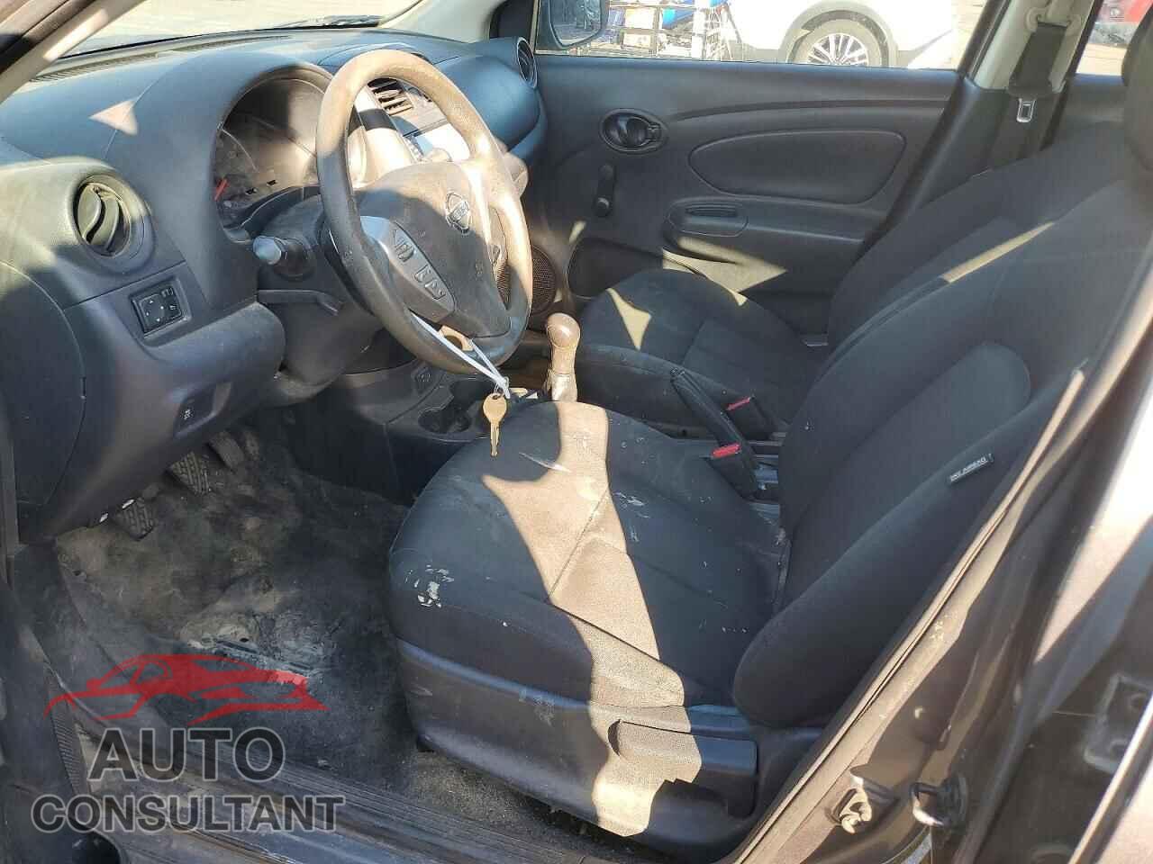 NISSAN VERSA 2019 - 3N1CN7AP3KL804871