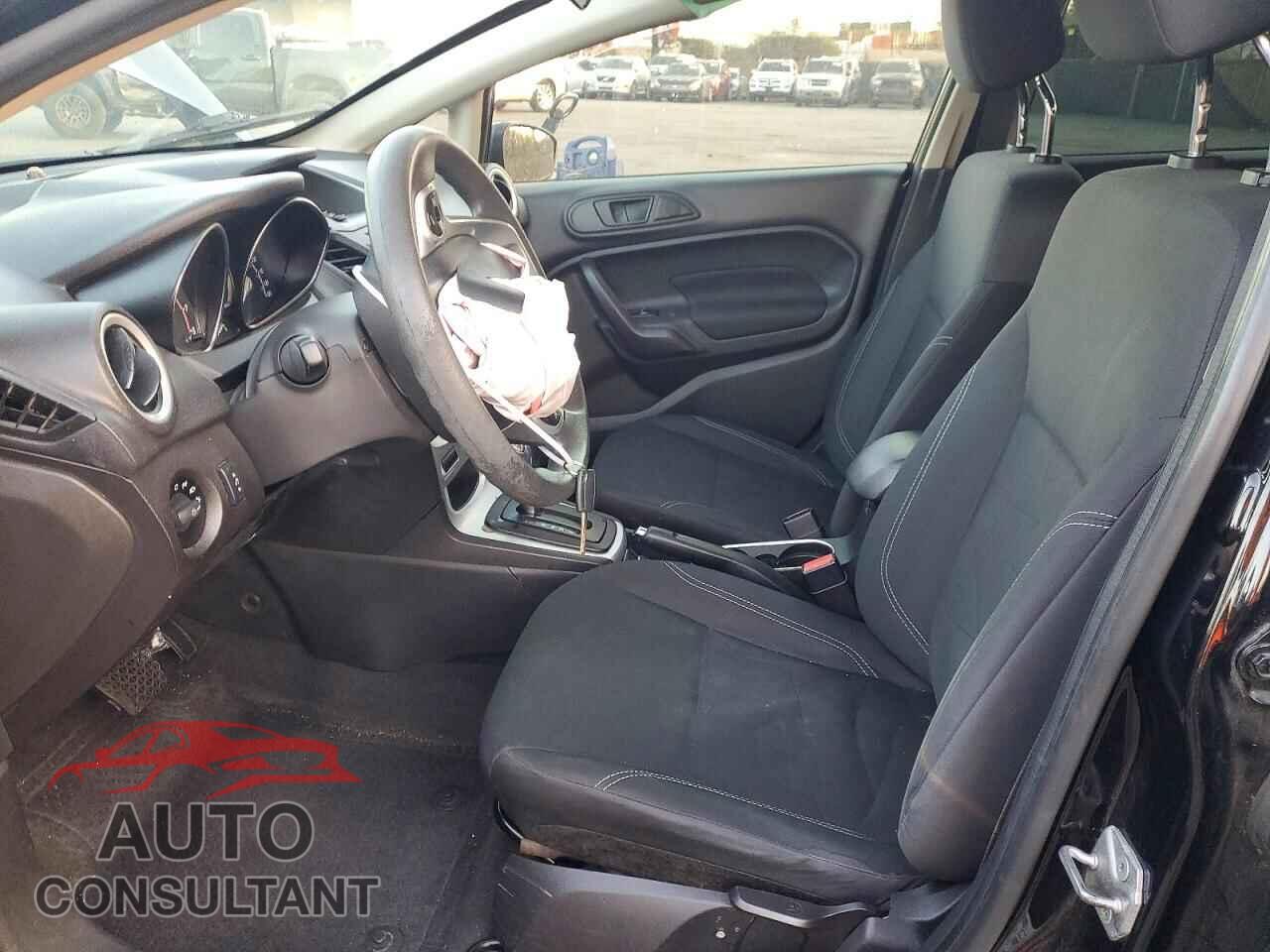 FORD FIESTA 2017 - 3FADP4EJ3HM162189