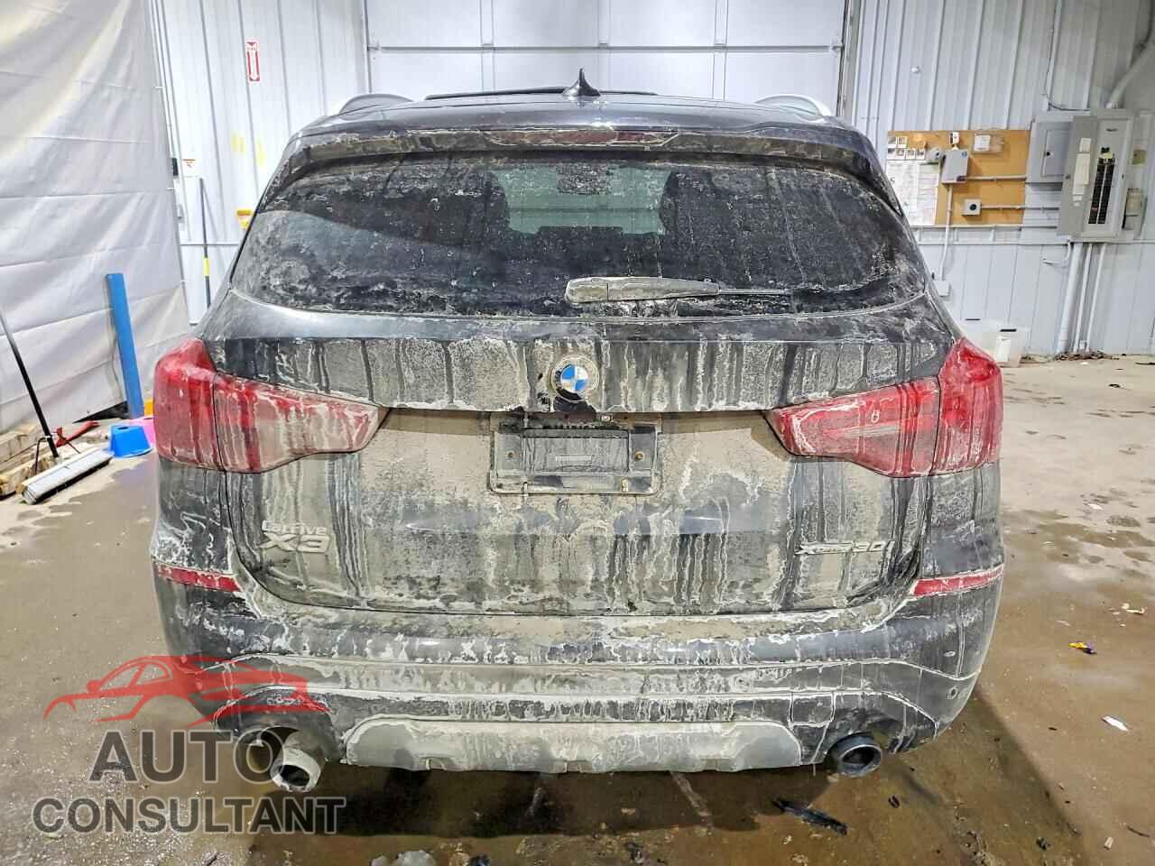 BMW X3 2019 - 5UXTR9C54KLP80955