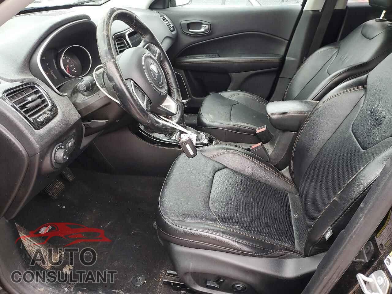 JEEP COMPASS 2020 - 3C4NJDCB5LT161068