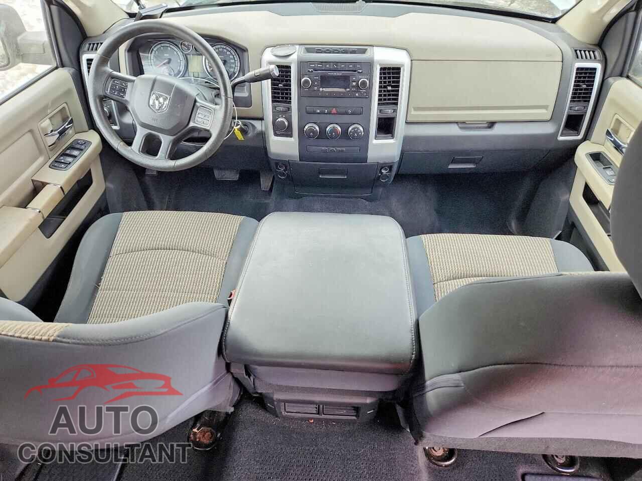 DODGE RAM 1500 2012 - 1C6RD7LT4CS211549