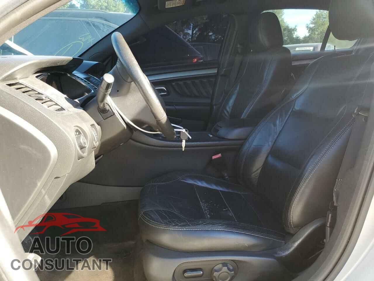 FORD TAURUS 2016 - 1FAHP2E88GG149904