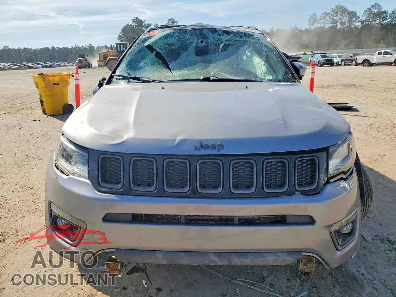 JEEP COMPASS 2020 - 3C4NJDCB2LT151825