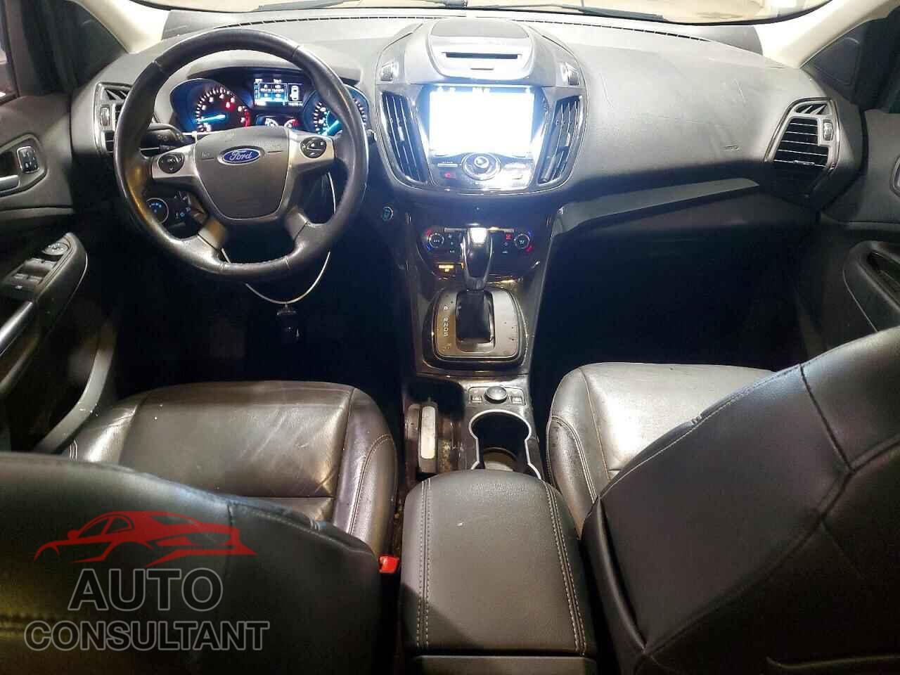 FORD ESCAPE 2016 - 1FMCU9J92GUC43505
