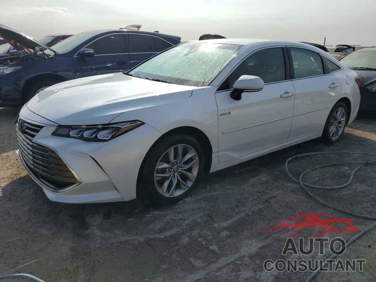 TOYOTA AVALON 2021 - 4T1JA1AB8MU002421