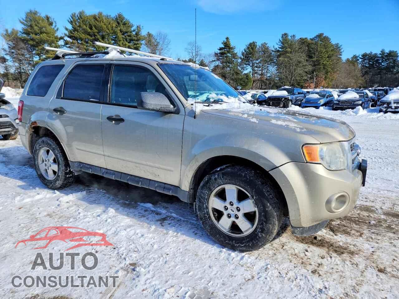 FORD ESCAPE 2012 - 1FMCU9DG4CKB84098