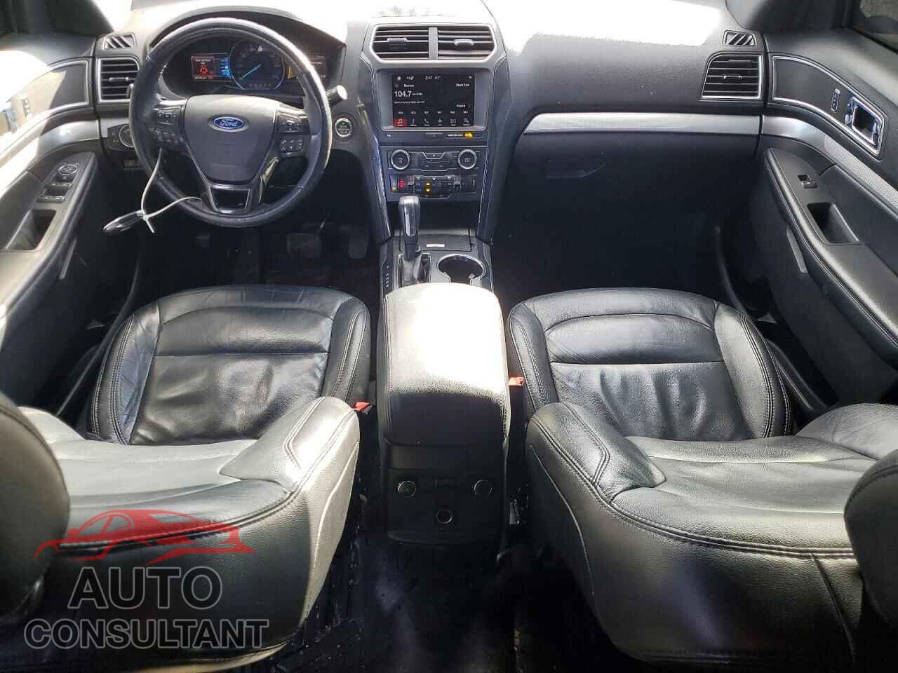 FORD EXPLORER 2017 - 1FM5K8DH2HGD74123