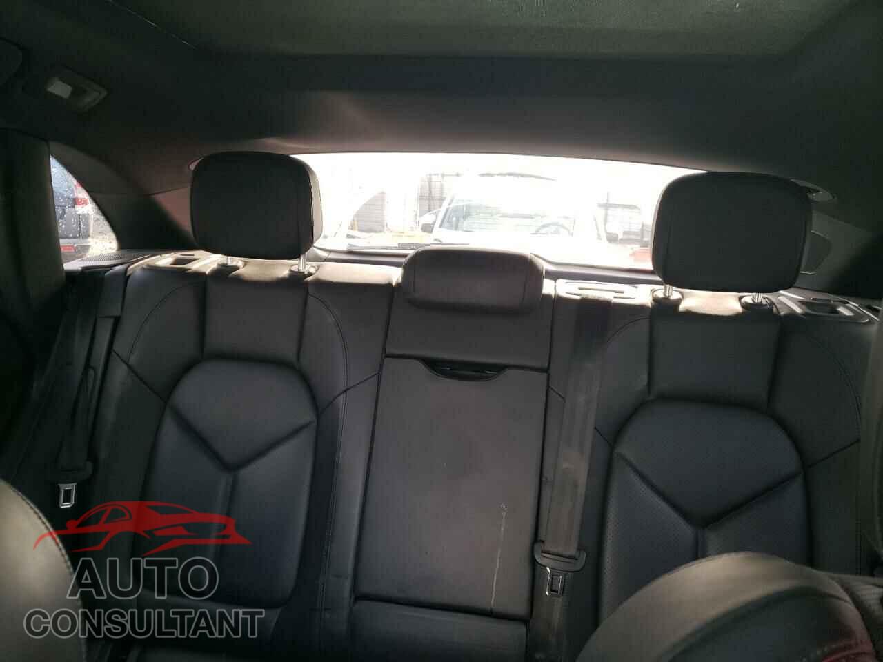 PORSCHE MACAN 2016 - WP1AB2A5XGLB47244