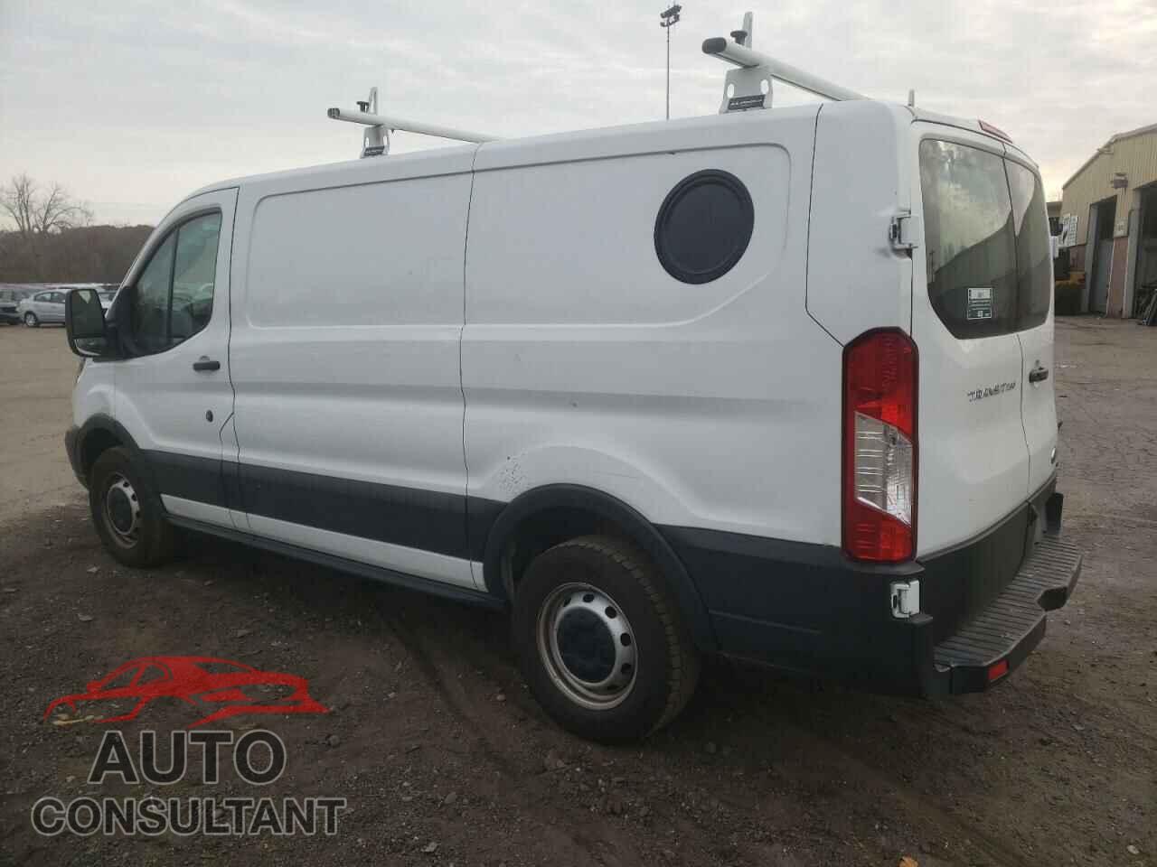 FORD TRANSIT 2019 - 1FTYR1YM5KKB14475