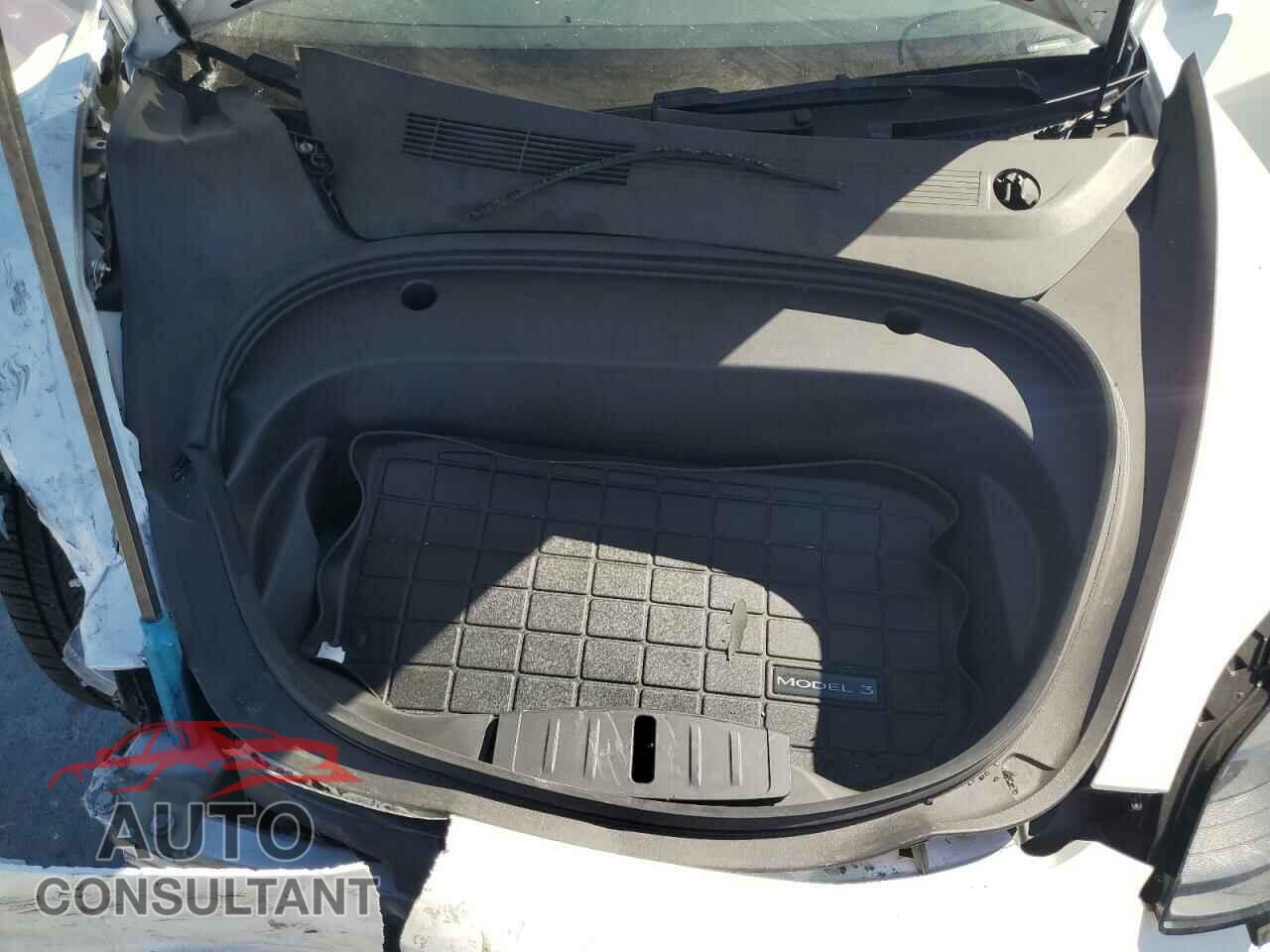 TESLA MODEL 3 2022 - 5YJ3E1EA6NF294213