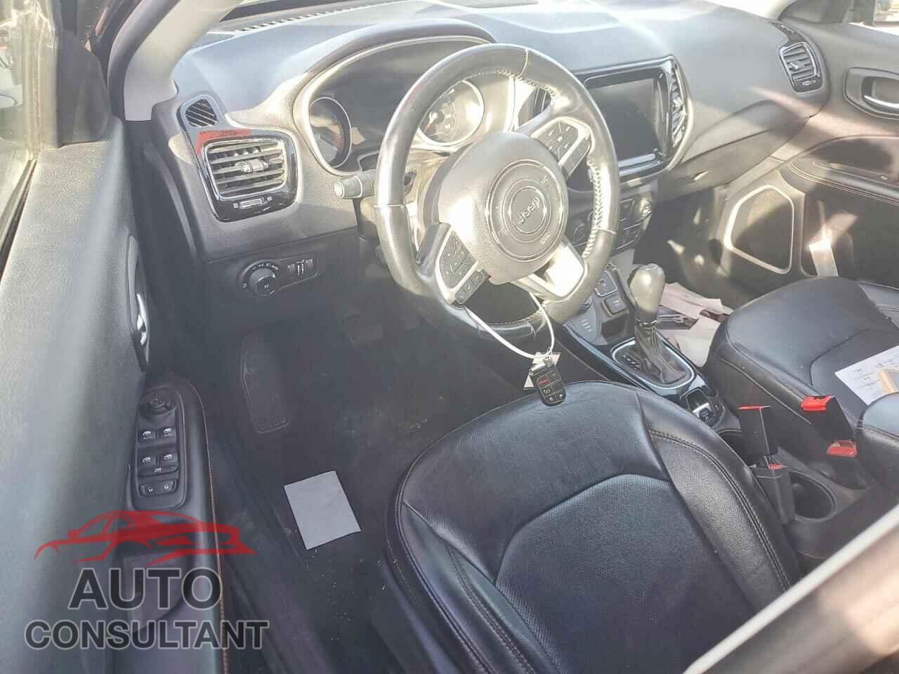JEEP COMPASS 2020 - 3C4NJDCB8LT231078