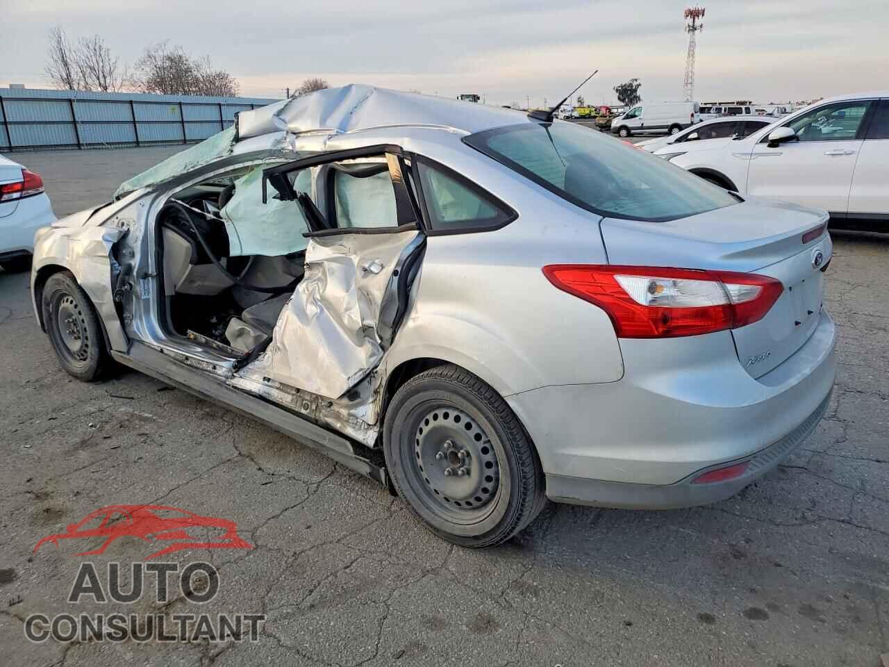 FORD FOCUS 2012 - 1FAHP3F28CL456720