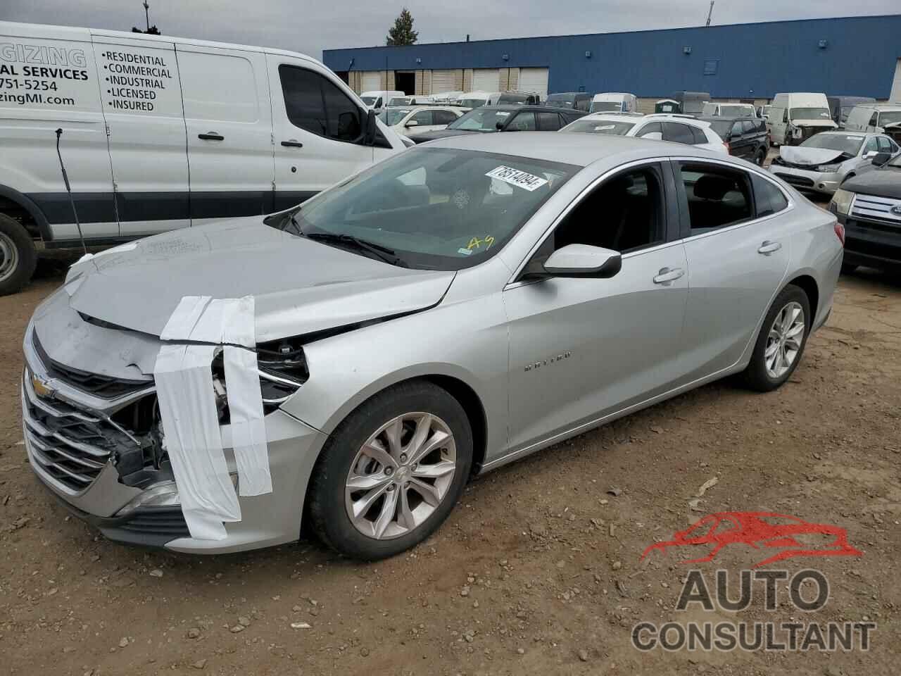 CHEVROLET MALIBU 2020 - 1G1ZD5ST8LF069867