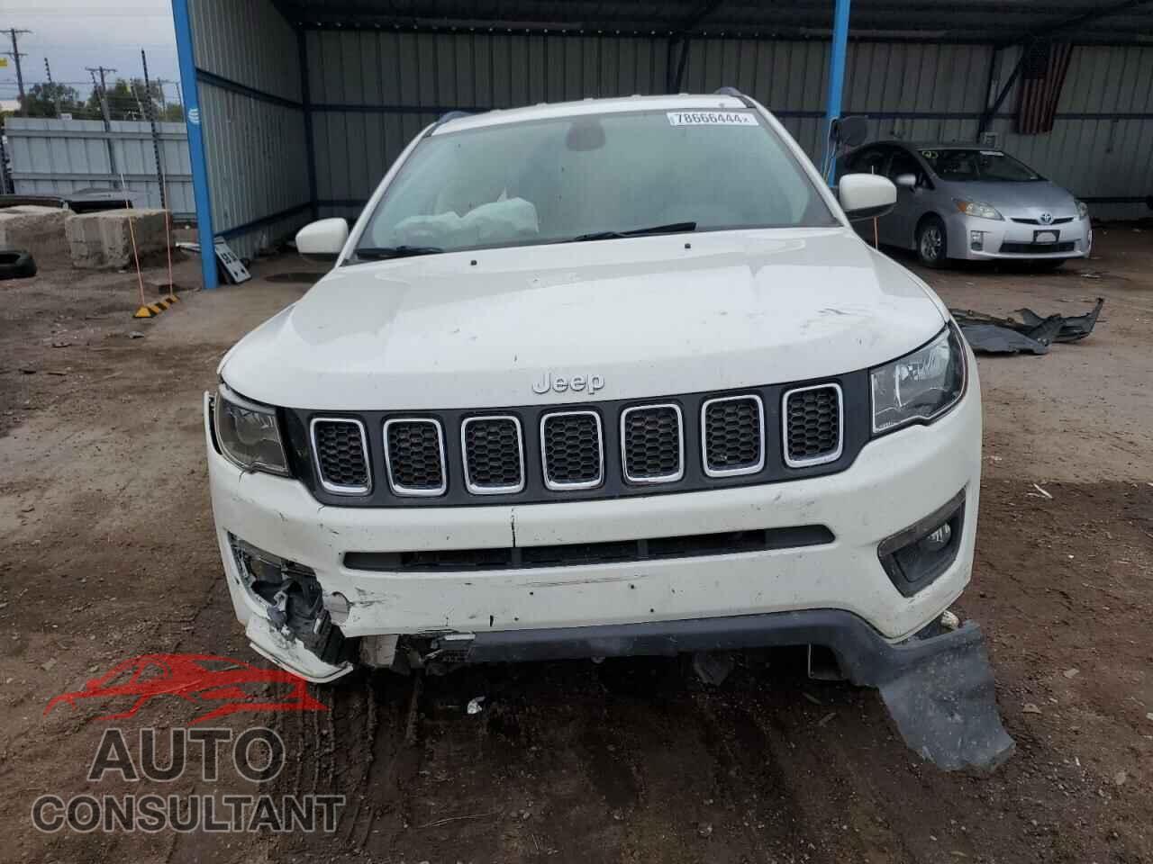 JEEP COMPASS 2018 - 3C4NJDBB2JT152939