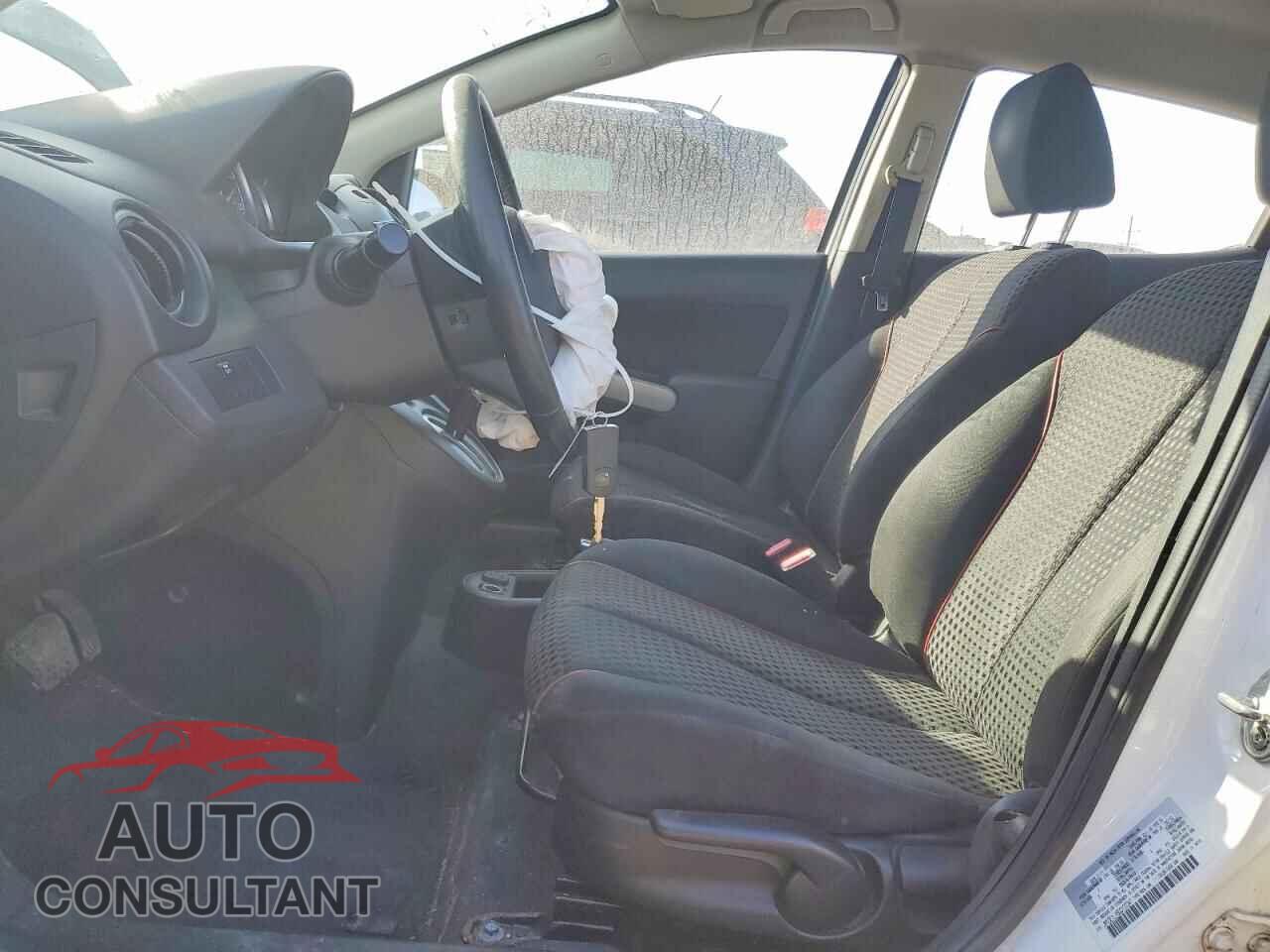 MAZDA 2 2012 - JM1DE1LY6C0137247