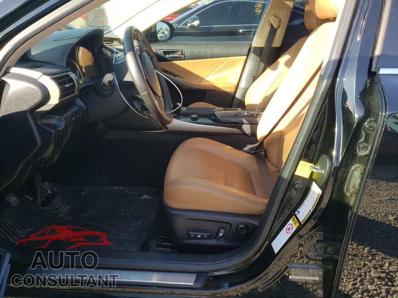 LEXUS IS 2014 - JTHBF1D24E5019653