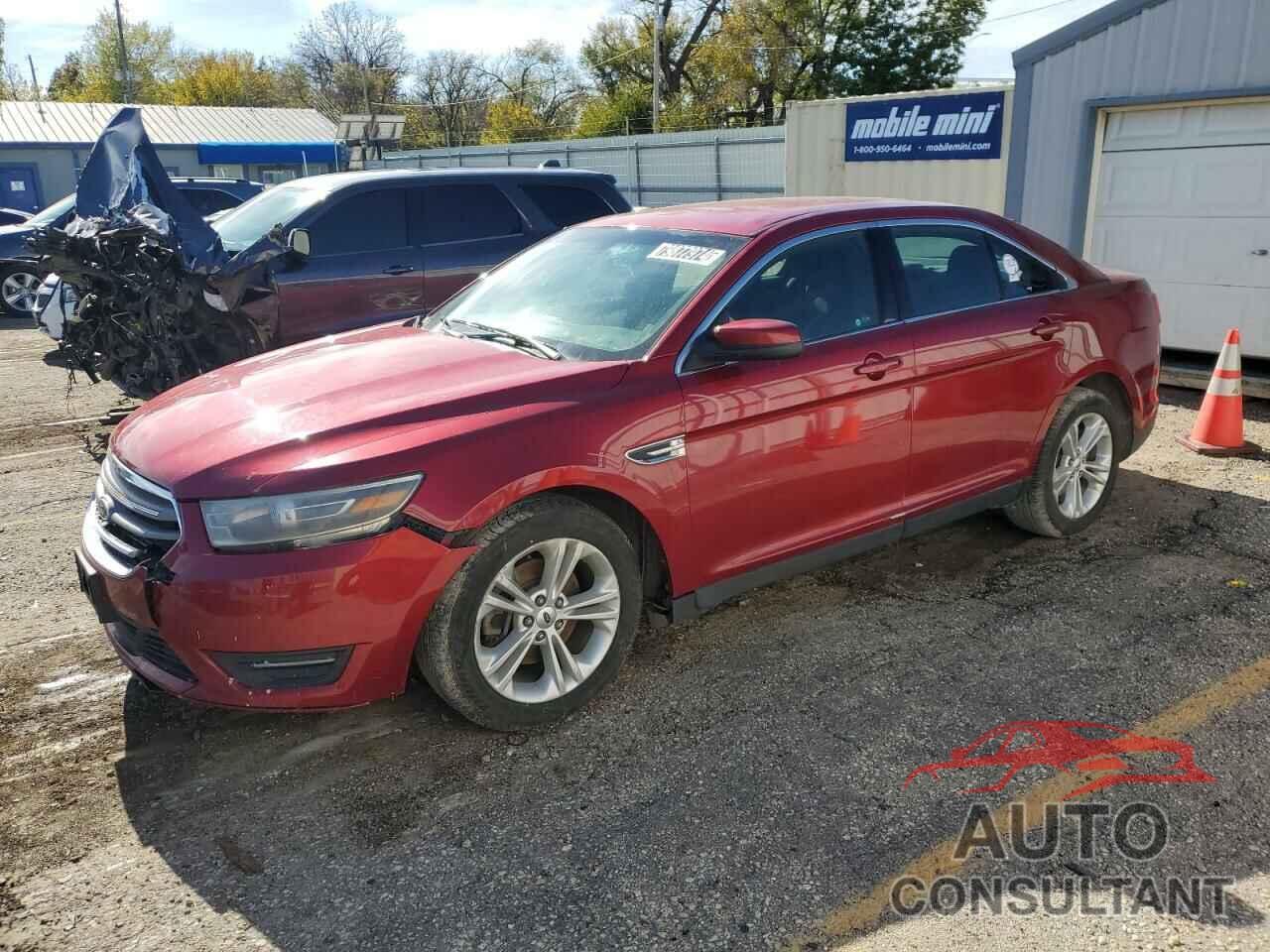 FORD TAURUS 2015 - 1FAHP2E82FG100647