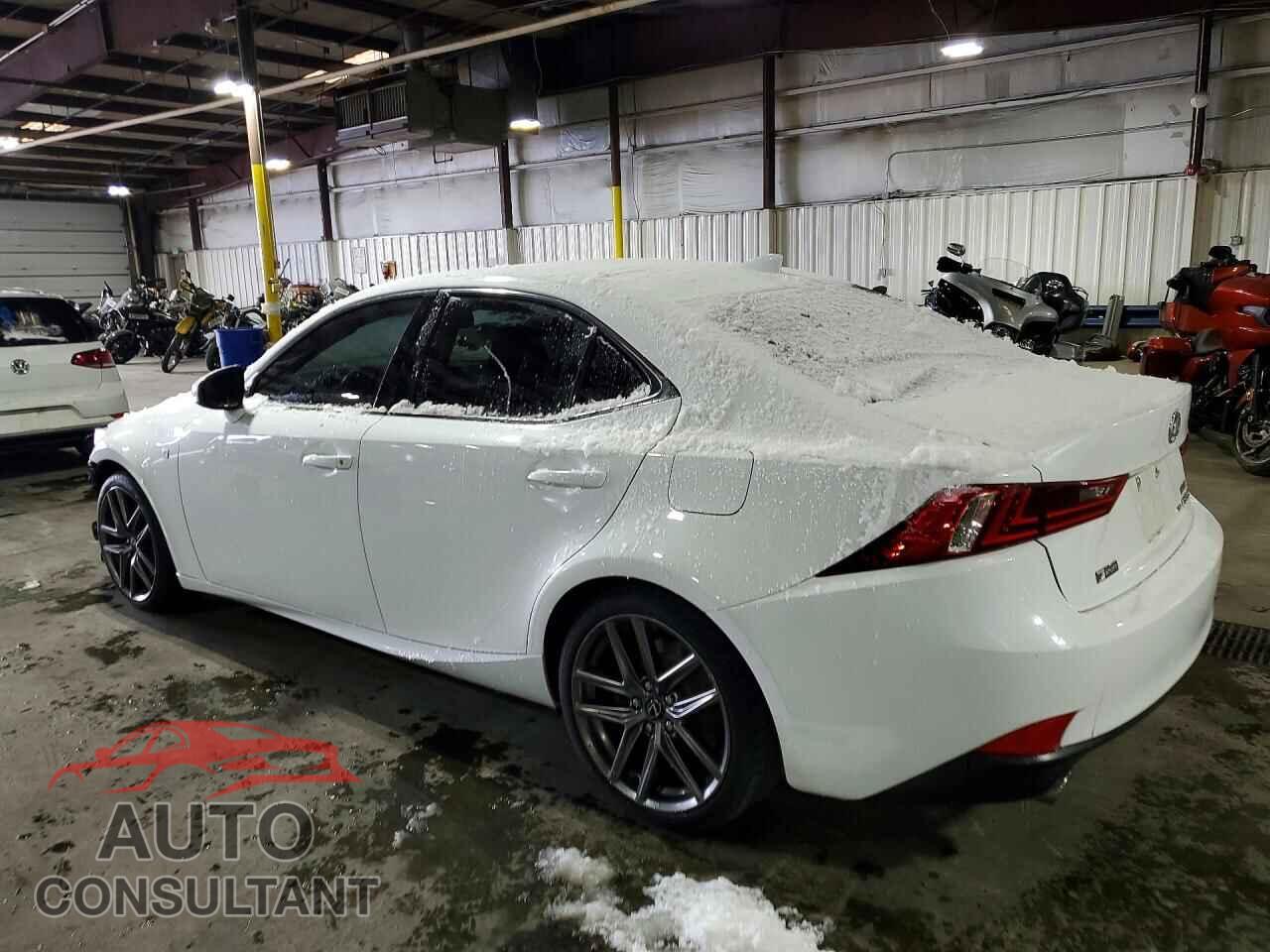 LEXUS IS 2015 - JTHCE1D29F5006731