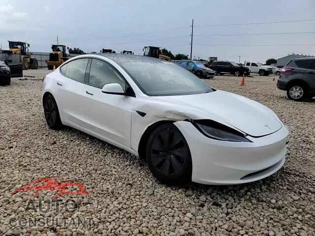 TESLA MODEL 3 2024 - 5YJ3E1EA8RF773528
