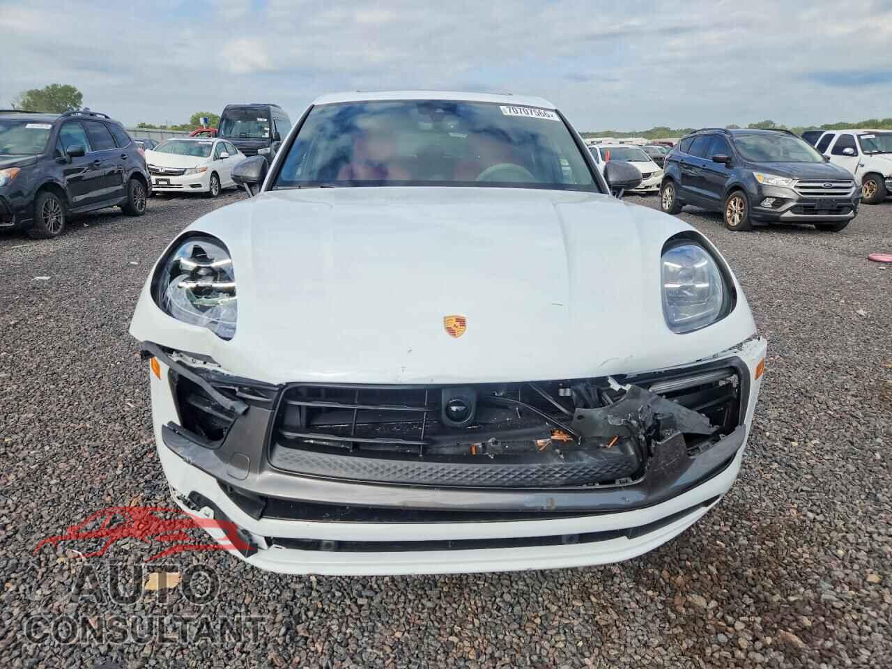 PORSCHE MACAN 2024 - WP1AA2A52RLB08427