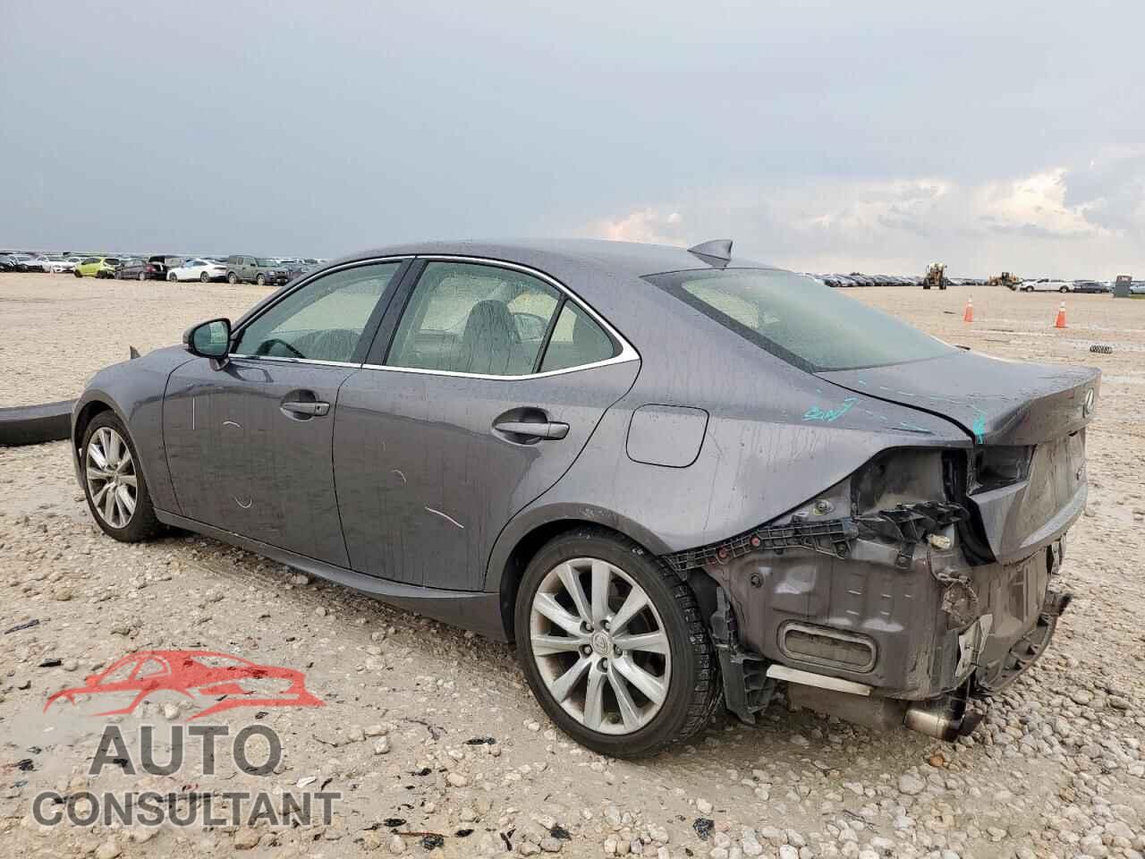 LEXUS IS 2015 - JTHBF1D20F5059259