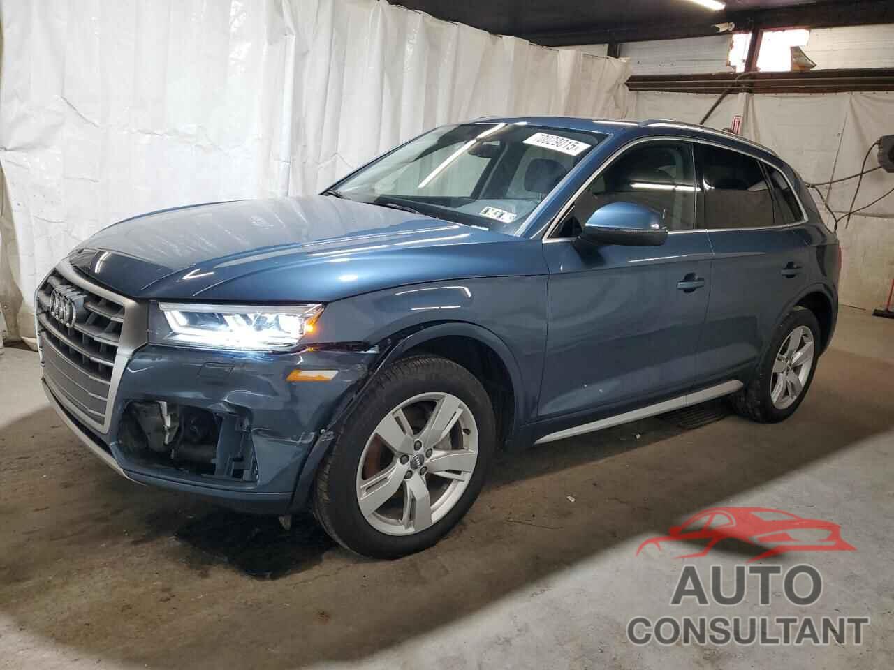 AUDI Q5 2018 - WA1BNAFY6J2113657