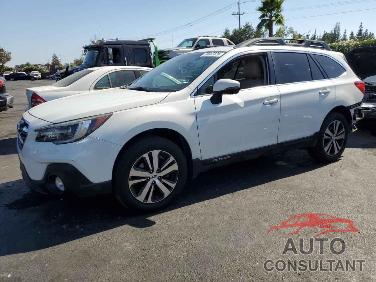 SUBARU OUTBACK 2018 - 4S4BSANCXJ3240941