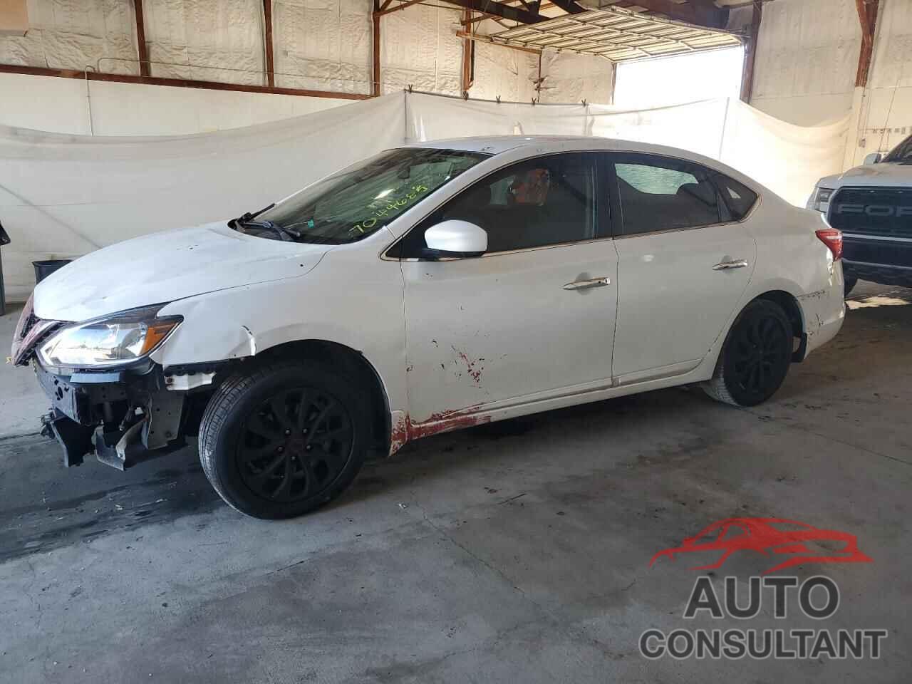 NISSAN SENTRA 2018 - 3N1AB7AP7JY271960