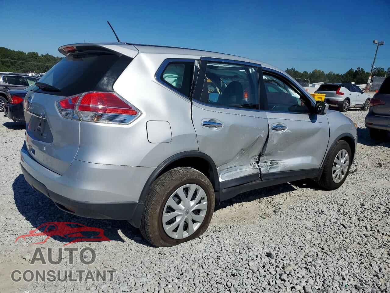 NISSAN ROGUE 2015 - KNMAT2MT6FP533532