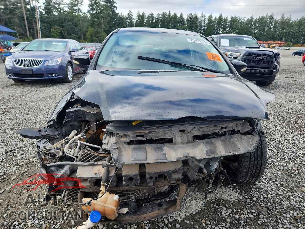 FORD FOCUS 2013 - 1FADP3F21DL177920