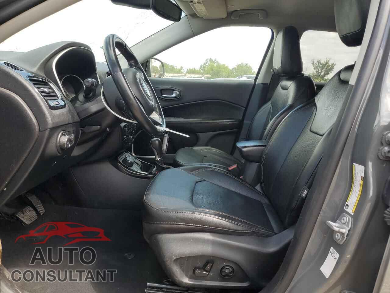 JEEP COMPASS 2021 - 3C4NJDCB4MT572527