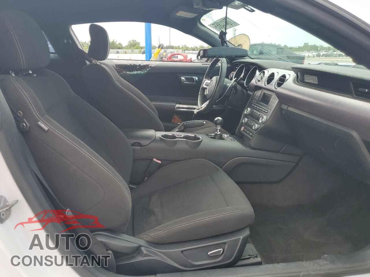 FORD MUSTANG 2017 - 1FA6P8CF9H5226496