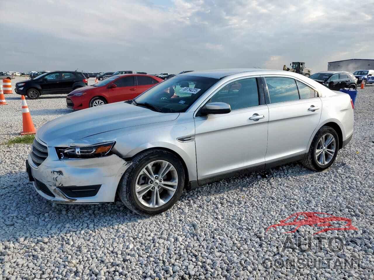 FORD TAURUS 2015 - 1FAHP2E85FG106961