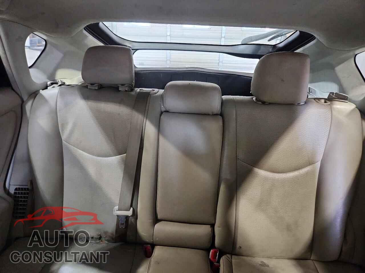 TOYOTA PRIUS 2011 - JTDKN3DU8B5372605