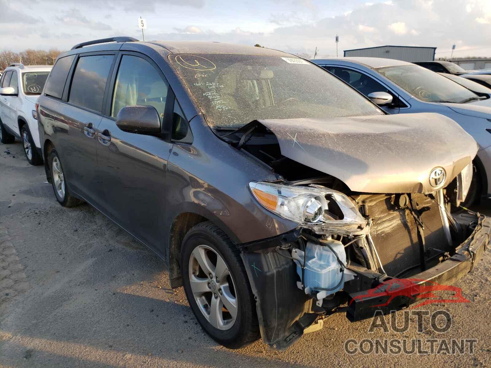 TOYOTA SIENNA 2017 - 5TDKZ3DC6HS783290