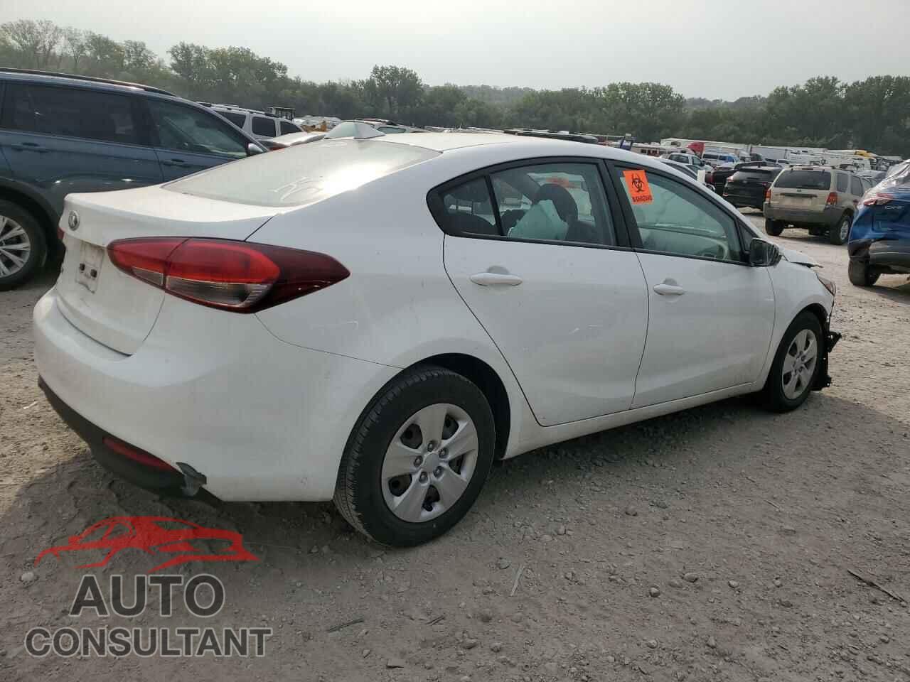 KIA FORTE 2017 - 3KPFK4A73HE065368