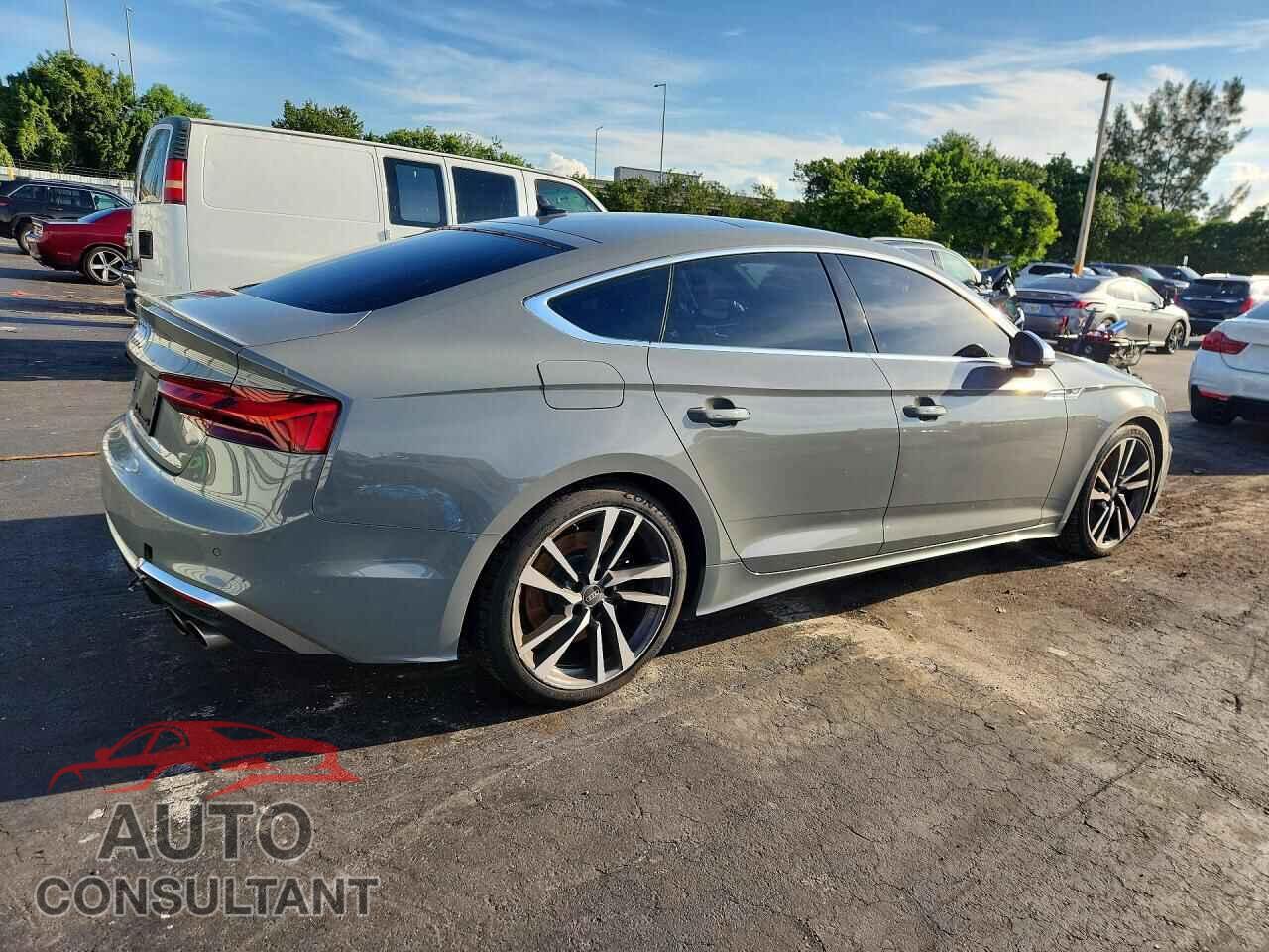 AUDI S5/RS5 2022 - WAUC4CF58NA011011