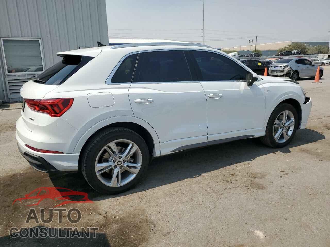 AUDI Q3 2023 - WA1DECF30P1065645