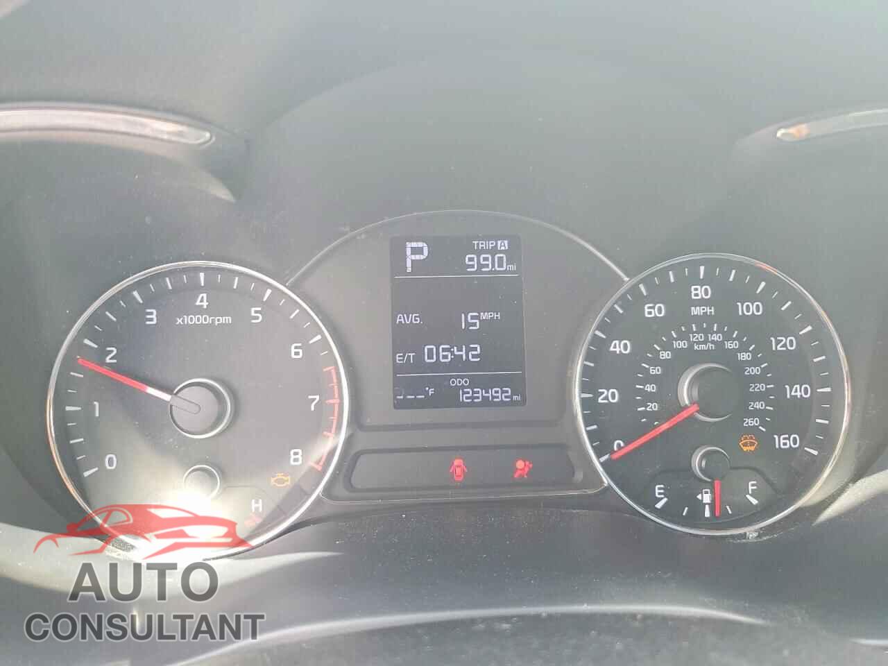 KIA FORTE 2018 - 3KPFK4A79JE205378