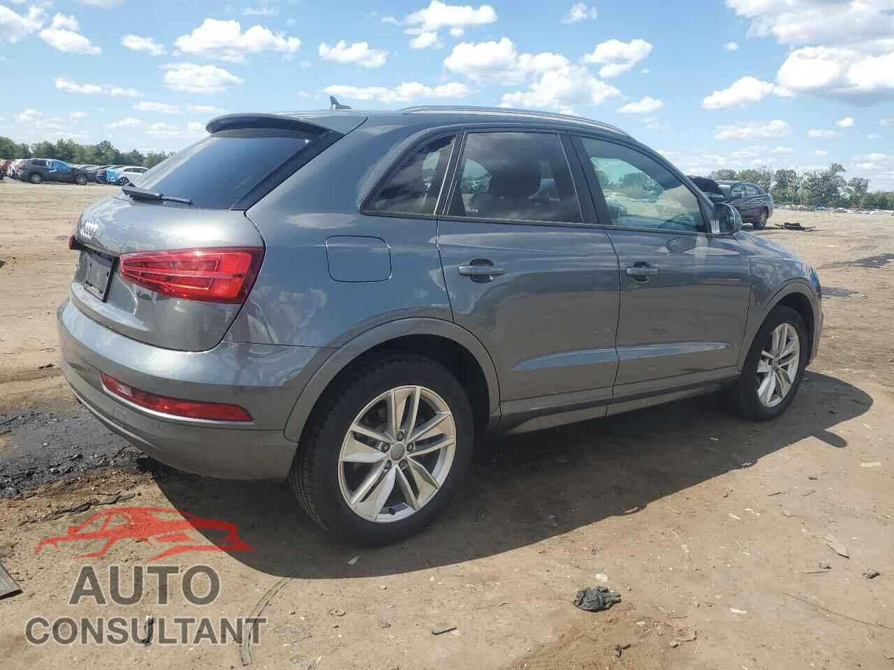 AUDI Q3 2017 - WA1BCCFS6HR004260