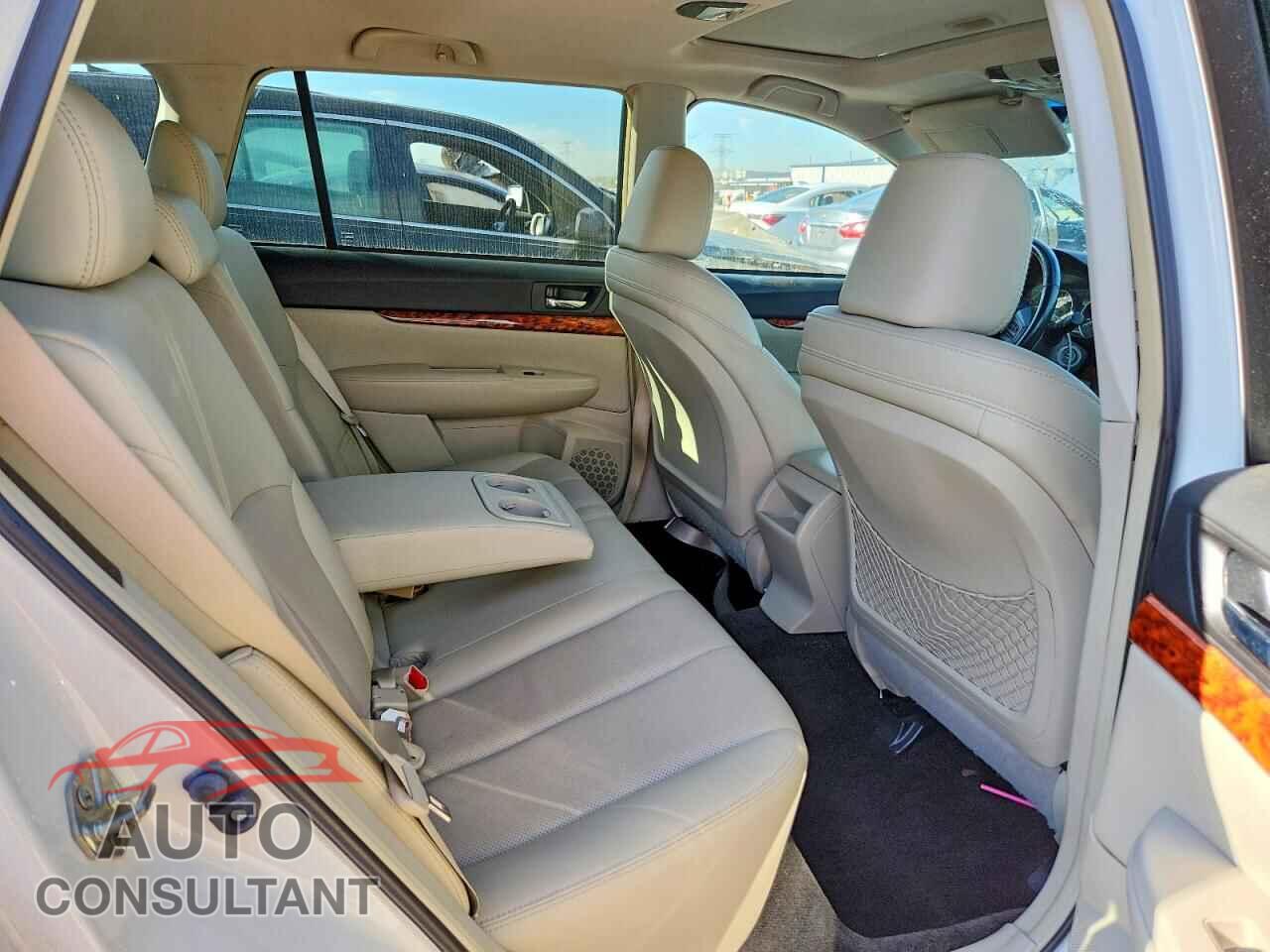 SUBARU OUTBACK 2012 - 4S4BRDLC2C2303233