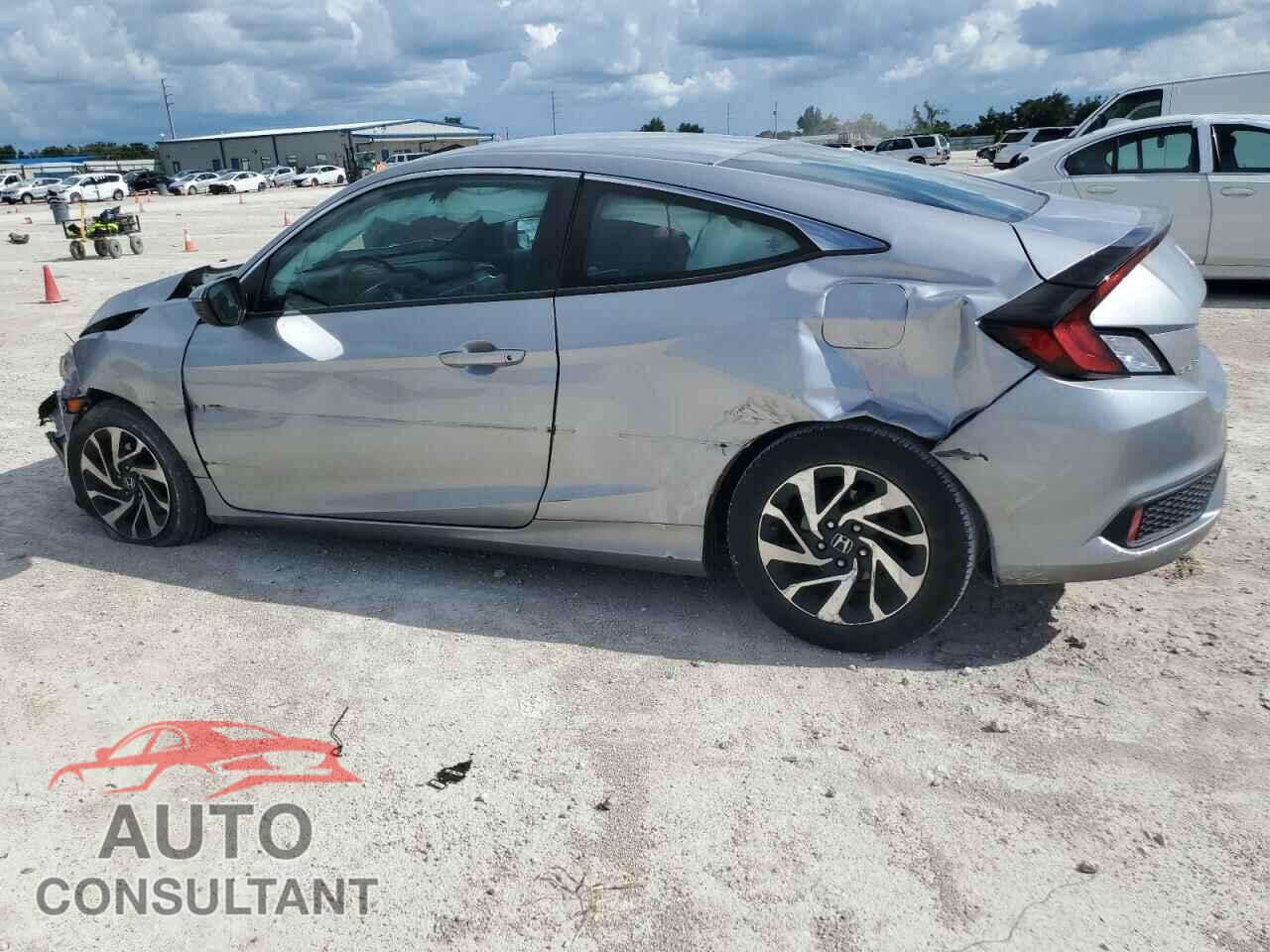 HONDA CIVIC 2017 - 2HGFC4B57HH307773