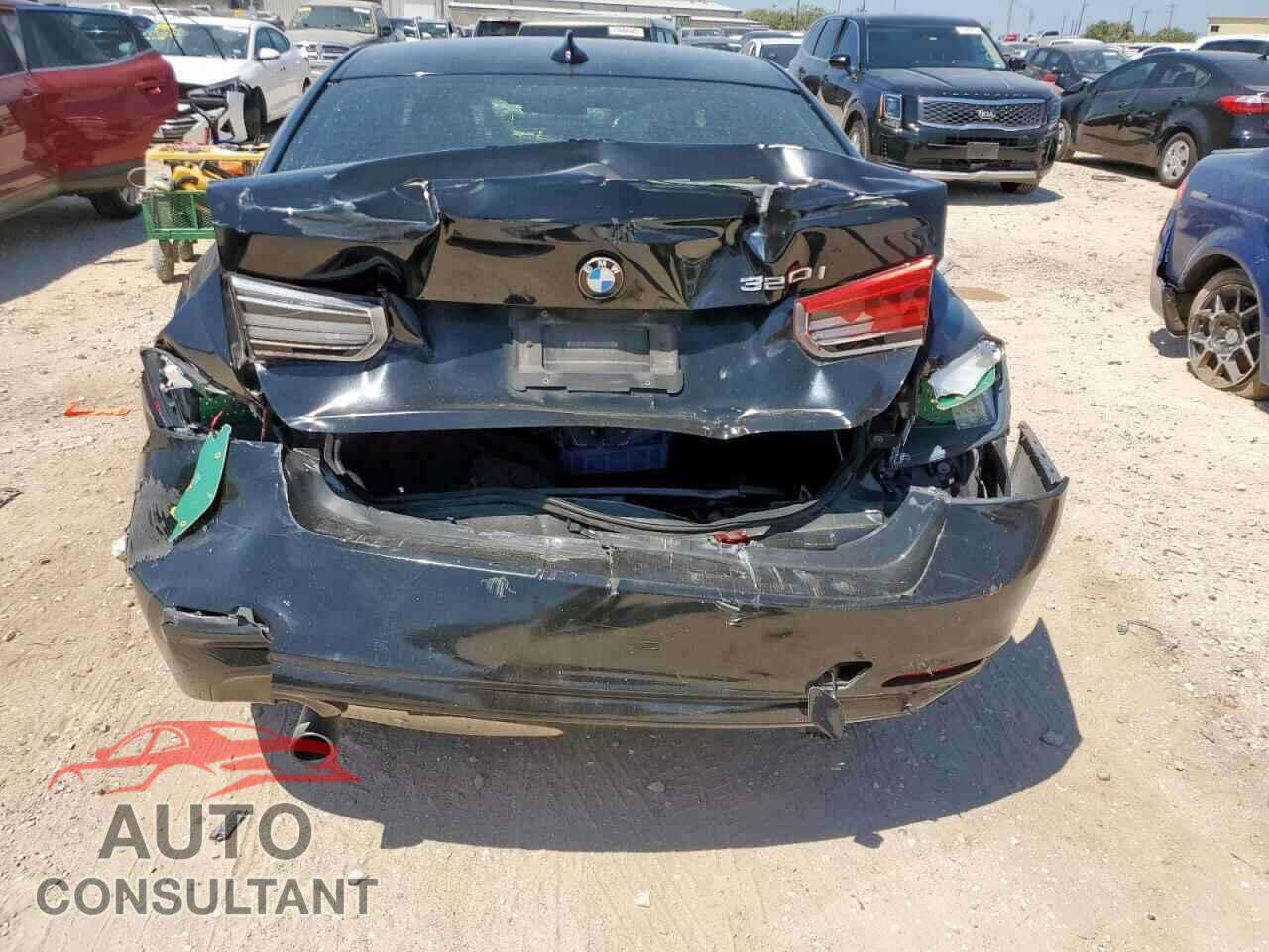 BMW 3 SERIES 2016 - WBA8E1G59GNU10253