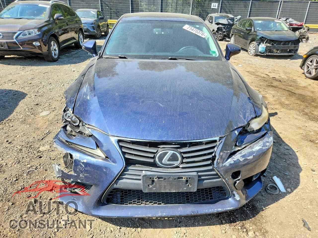 LEXUS IS 2014 - JTHCF1D27E5011227